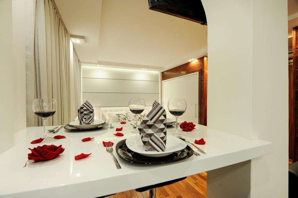 Main Street Studio And Rooms Zadar Ruang foto
