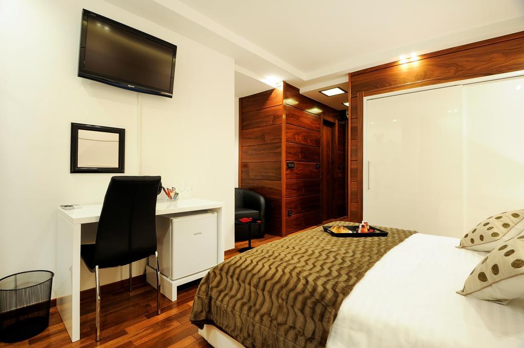 Main Street Studio And Rooms Zadar Ruang foto